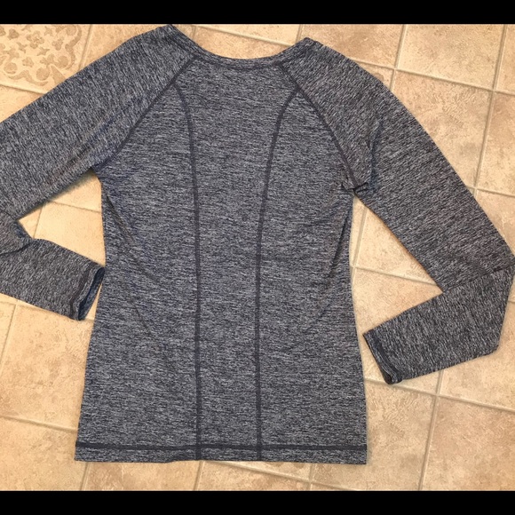 Z by Zella Long Sleeve Shirt Size Small - Picture 3 of 5